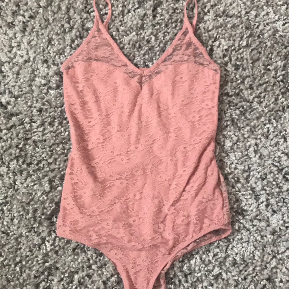 Light pink lace print bodysuit